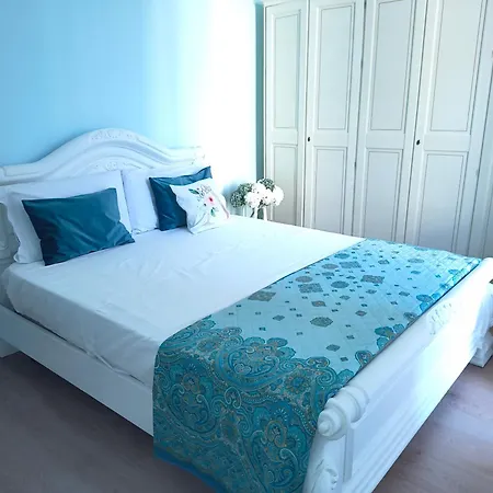 Sostaoplontina Casa *